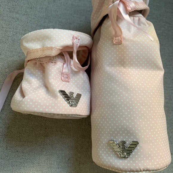 Giorgio Armani baby-bottle bag and a formula bag - Picture 1 of 3